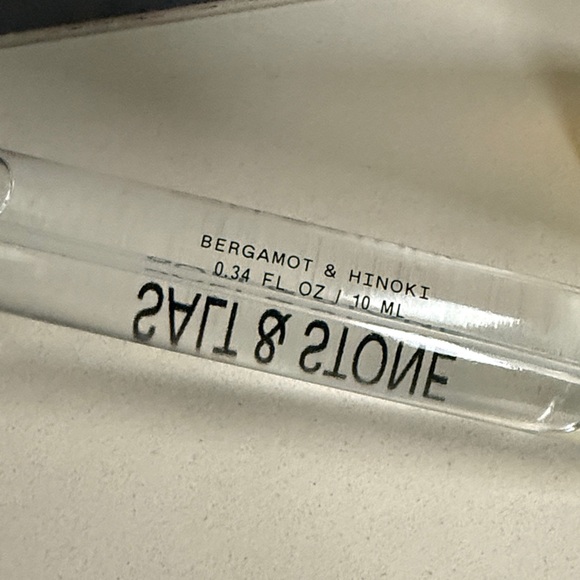 Brand new Salt & Stone Bergamot & Hinoki Body Wash and roll on fragrance - Picture 2 of 3